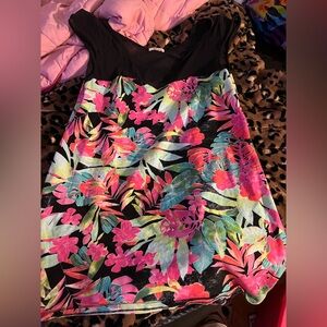 Extra Touch blouse - Black and Pink Floral